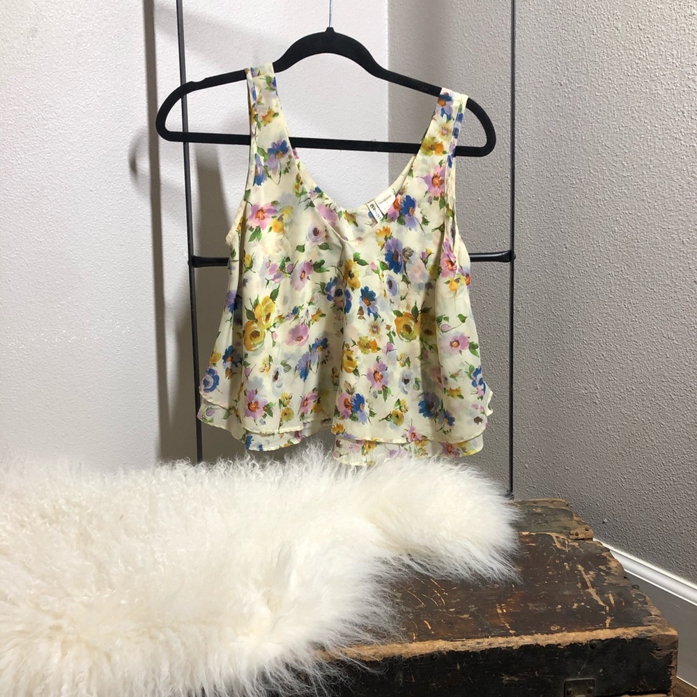 Floral flounce crop top